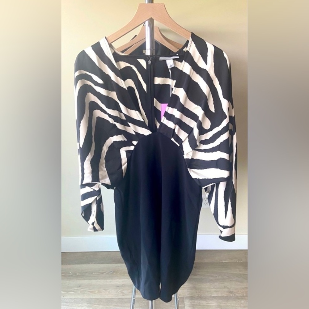 L 🔖 Sergio Hudson x Target Zebra Dress V Neck Black White